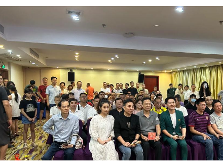 为基层党建注入新动能 无极县创新推动党员培训工作