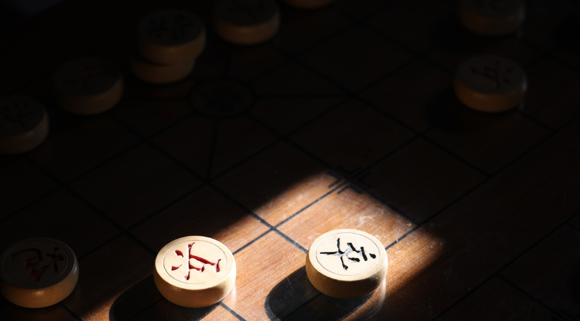 中国象棋协会：棋手白筱磊比赛中用手机软件作弊，禁赛一年